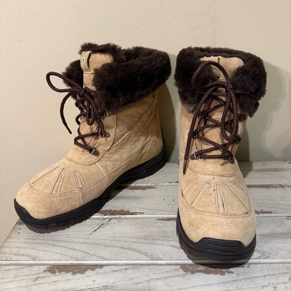 Columbia Women's Tan Winter Waterproof Boots 7 1/2 - Picture 2 of 8